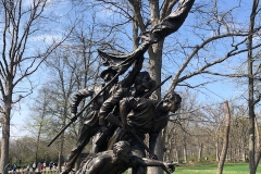100