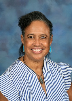Nicole Leal Portrait