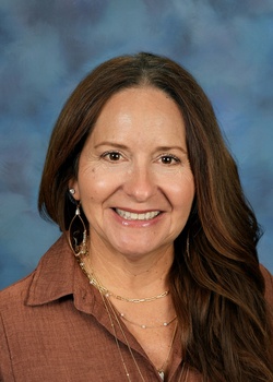 Yvonne Ruggles, Portrait