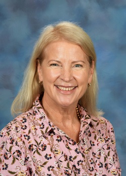 Yvonne Ruggles, Portrait